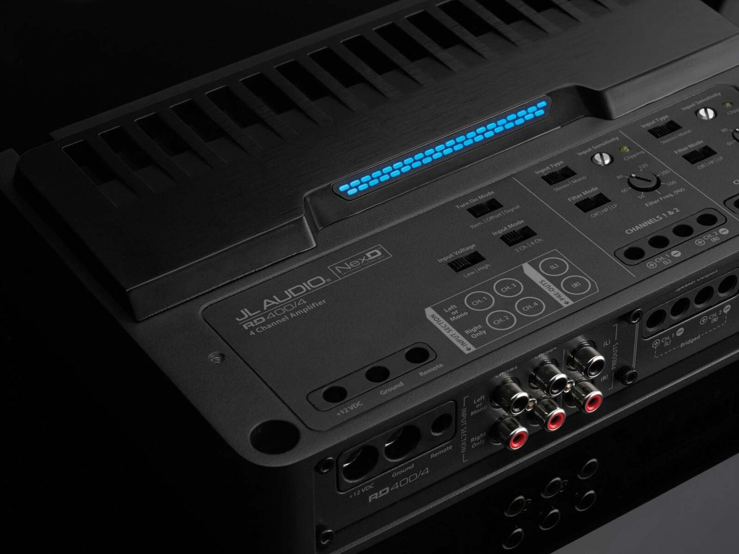 4 Ch. Class D Full-Range Amplifier, 400 W